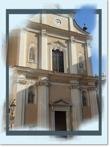 Rovereto, facciata della chiesa di Loreto.